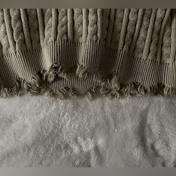 Vintage Green Sweater, Size Small, BKE - Picture 6 of 7